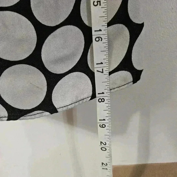 Worthington short sleeve dots blouse! - Picture 6 of 6